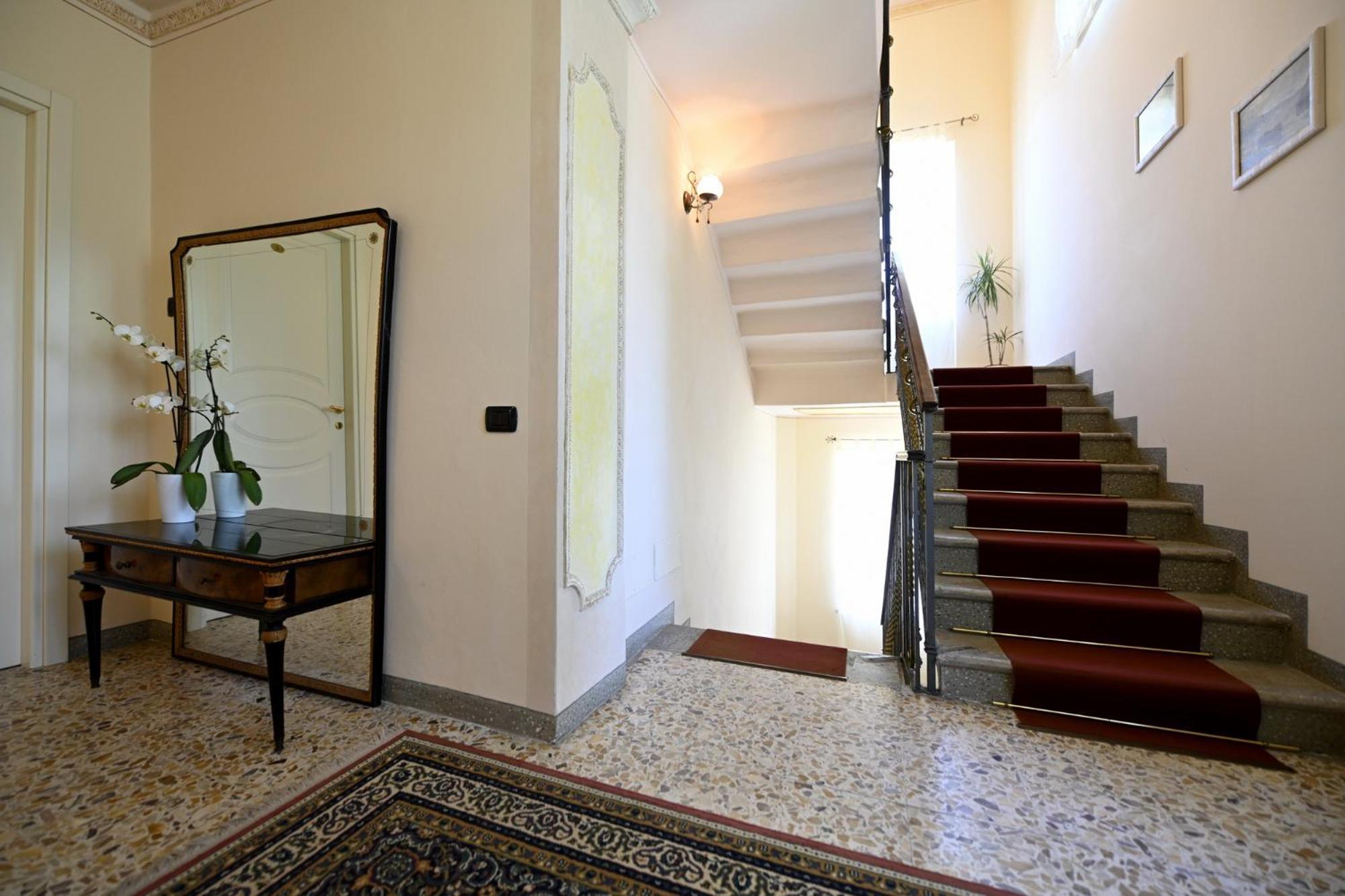 Residenza Villa Maria Roncola エクステリア 写真