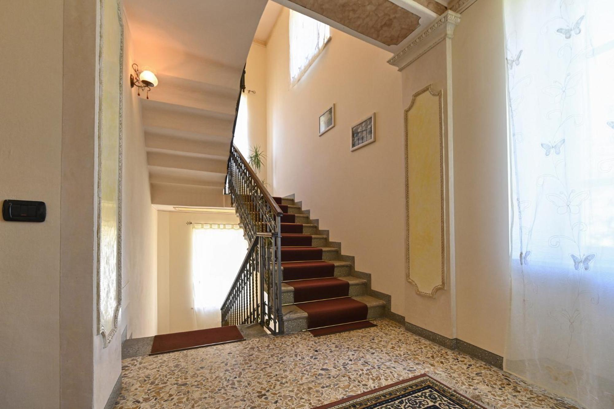 Residenza Villa Maria Roncola エクステリア 写真